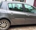 Сірий Рено Кліо, об'ємом двигуна 1.6 л та пробігом 157 тис. км за 7500 $, фото 9 на Automoto.ua