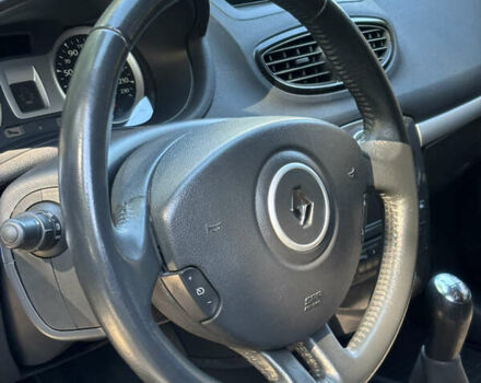 Серый Рено Клио, объемом двигателя 1.46 л и пробегом 213 тыс. км за 5290 $, фото 25 на Automoto.ua