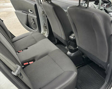 Сірий Рено Кліо, об'ємом двигуна 1.46 л та пробігом 214 тис. км за 4850 $, фото 9 на Automoto.ua