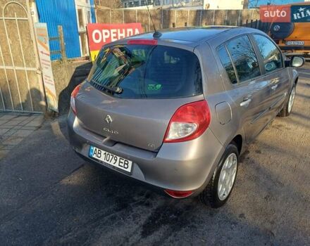 Сірий Рено Кліо, об'ємом двигуна 1.5 л та пробігом 233 тис. км за 4555 $, фото 9 на Automoto.ua