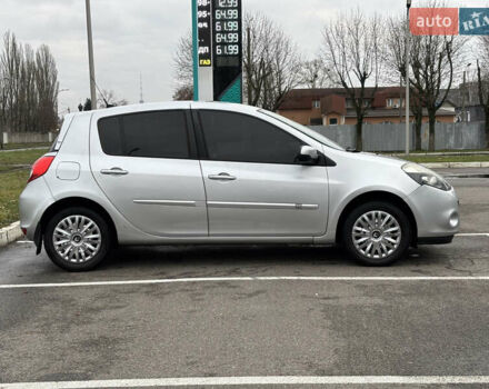 Сірий Рено Кліо, об'ємом двигуна 1.46 л та пробігом 214 тис. км за 4850 $, фото 1 на Automoto.ua