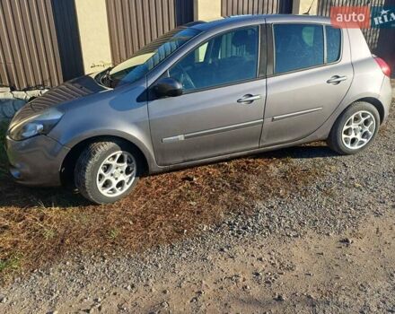 Сірий Рено Кліо, об'ємом двигуна 1.5 л та пробігом 233 тис. км за 4555 $, фото 15 на Automoto.ua
