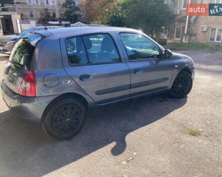 Серый Рено Клио, объемом двигателя 1.15 л и пробегом 163 тыс. км за 4800 $, фото 4 на Automoto.ua