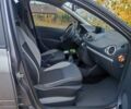 Серый Рено Клио, объемом двигателя 1.5 л и пробегом 279 тыс. км за 5200 $, фото 4 на Automoto.ua