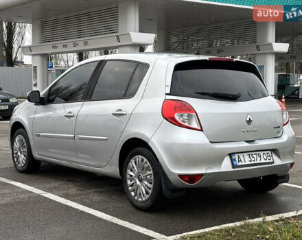 Сірий Рено Кліо, об'ємом двигуна 1.46 л та пробігом 214 тис. км за 4850 $, фото 4 на Automoto.ua
