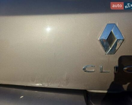 Сірий Рено Кліо, об'ємом двигуна 1.5 л та пробігом 233 тис. км за 4555 $, фото 14 на Automoto.ua