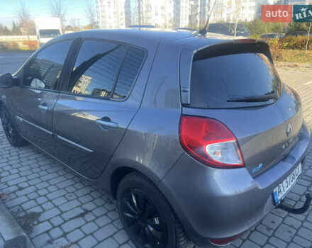 Серый Рено Клио, объемом двигателя 1.46 л и пробегом 279 тыс. км за 4750 $, фото 9 на Automoto.ua