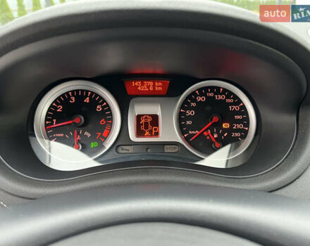 Серый Рено Клио, объемом двигателя 1.6 л и пробегом 143 тыс. км за 8500 $, фото 11 на Automoto.ua