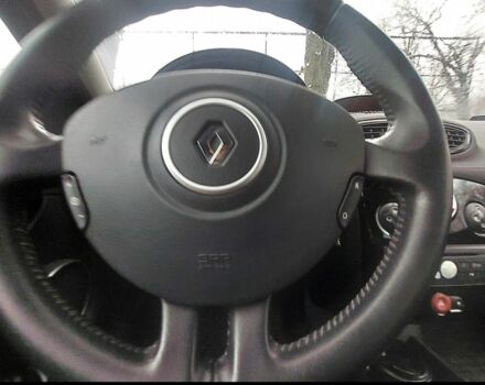 Сірий Рено Кліо, об'ємом двигуна 1.2 л та пробігом 120 тис. км за 4200 $, фото 3 на Automoto.ua