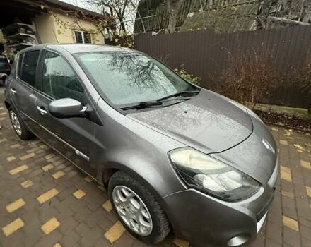 Сірий Рено Кліо, об'ємом двигуна 1.5 л та пробігом 233 тис. км за 4555 $, фото 25 на Automoto.ua