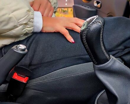 Серый Рено Клио, объемом двигателя 1.5 л и пробегом 279 тыс. км за 5200 $, фото 11 на Automoto.ua