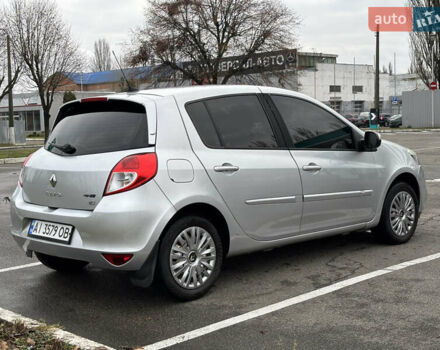 Сірий Рено Кліо, об'ємом двигуна 1.46 л та пробігом 214 тис. км за 4850 $, фото 2 на Automoto.ua