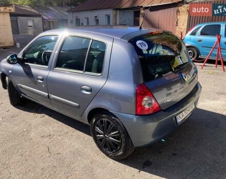 Серый Рено Клио, объемом двигателя 1.15 л и пробегом 163 тыс. км за 4800 $, фото 6 на Automoto.ua