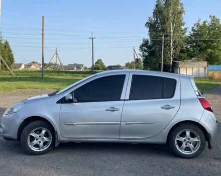 Сірий Рено Кліо, об'ємом двигуна 1.5 л та пробігом 162 тис. км за 4550 $, фото 4 на Automoto.ua