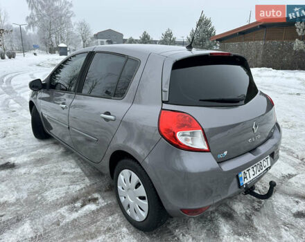 Серый Рено Клио, объемом двигателя 1.46 л и пробегом 279 тыс. км за 4750 $, фото 5 на Automoto.ua