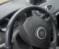 Серый Рено Клио, объемом двигателя 1.5 л и пробегом 150 тыс. км за 5499 $, фото 2 на Automoto.ua