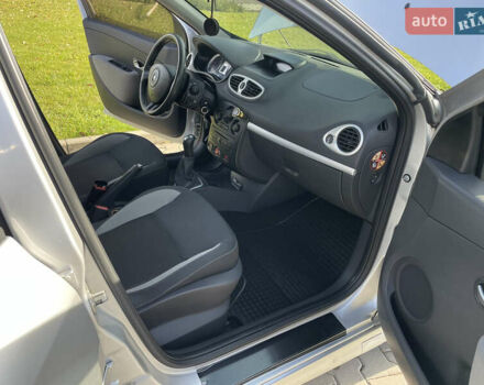 Сірий Рено Кліо, об'ємом двигуна 1.46 л та пробігом 185 тис. км за 5200 $, фото 11 на Automoto.ua
