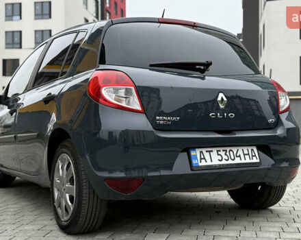 Серый Рено Клио, объемом двигателя 1.5 л и пробегом 243 тыс. км за 5650 $, фото 15 на Automoto.ua