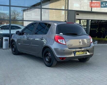 Серый Рено Клио, объемом двигателя 1.15 л и пробегом 116 тыс. км за 6400 $, фото 3 на Automoto.ua