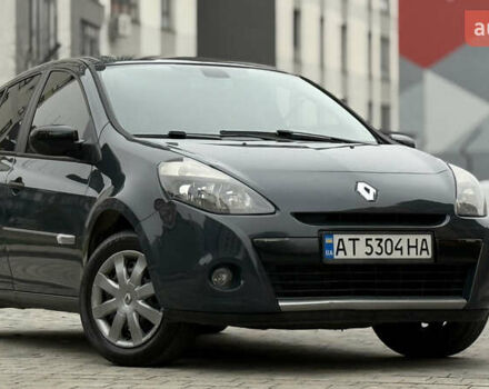 Серый Рено Клио, объемом двигателя 1.5 л и пробегом 243 тыс. км за 5650 $, фото 3 на Automoto.ua