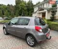Серый Рено Клио, объемом двигателя 1.6 л и пробегом 72 тыс. км за 10800 $, фото 5 на Automoto.ua