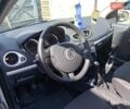 Серый Рено Клио, объемом двигателя 1.1 л и пробегом 160 тыс. км за 5600 $, фото 3 на Automoto.ua