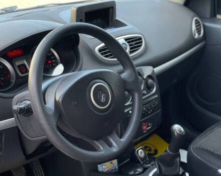 Серый Рено Клио, объемом двигателя 1.2 л и пробегом 111 тыс. км за 5800 $, фото 9 на Automoto.ua