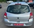 Серый Рено Клио, объемом двигателя 1.6 л и пробегом 165 тыс. км за 6999 $, фото 4 на Automoto.ua