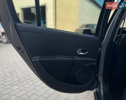 Серый Рено Клио, объемом двигателя 1.15 л и пробегом 116 тыс. км за 6400 $, фото 17 на Automoto.ua