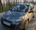 Серый Рено Клио, объемом двигателя 1.46 л и пробегом 330 тыс. км за 5500 $, фото 2 на Automoto.ua