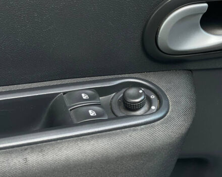 Серый Рено Клио, объемом двигателя 1.2 л и пробегом 111 тыс. км за 5800 $, фото 7 на Automoto.ua