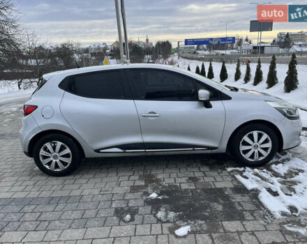 Серый Рено Клио, объемом двигателя 1.5 л и пробегом 310 тыс. км за 6800 $, фото 6 на Automoto.ua