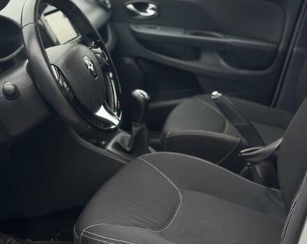 Сірий Рено Кліо, об'ємом двигуна 1.5 л та пробігом 262 тис. км за 6299 $, фото 4 на Automoto.ua