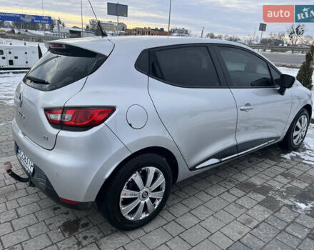 Серый Рено Клио, объемом двигателя 1.5 л и пробегом 310 тыс. км за 6800 $, фото 4 на Automoto.ua