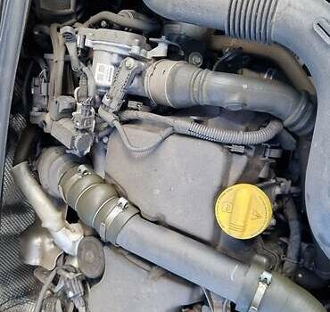Сірий Рено Кліо, об'ємом двигуна 1.5 л та пробігом 116 тис. км за 12500 $, фото 20 на Automoto.ua