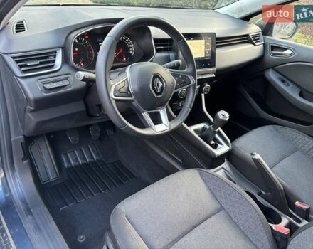 Серый Рено Клио, объемом двигателя 1 л и пробегом 9 тыс. км за 11000 $, фото 33 на Automoto.ua