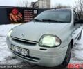 Сірий Рено Кліо, об'ємом двигуна 1.4 л та пробігом 300 тис. км за 1850 $, фото 1 на Automoto.ua