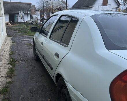 Сірий Рено Кліо, об'ємом двигуна 1.4 л та пробігом 320 тис. км за 2500 $, фото 5 на Automoto.ua