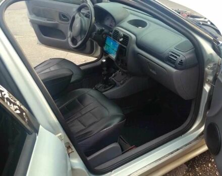 Сірий Рено Кліо, об'ємом двигуна 1.4 л та пробігом 110 тис. км за 2602 $, фото 3 на Automoto.ua