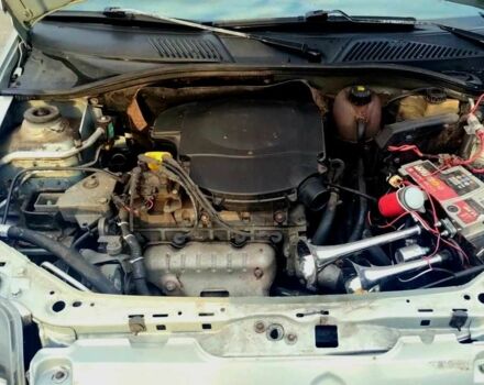 Сірий Рено Кліо, об'ємом двигуна 1.4 л та пробігом 110 тис. км за 2602 $, фото 5 на Automoto.ua