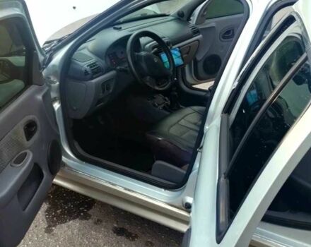 Сірий Рено Кліо, об'ємом двигуна 1.4 л та пробігом 110 тис. км за 2602 $, фото 2 на Automoto.ua