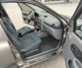 Серый Рено Клио, объемом двигателя 1.4 л и пробегом 250 тыс. км за 3100 $, фото 7 на Automoto.ua