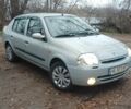 Серый Рено Клио, объемом двигателя 1.4 л и пробегом 266 тыс. км за 2700 $, фото 1 на Automoto.ua