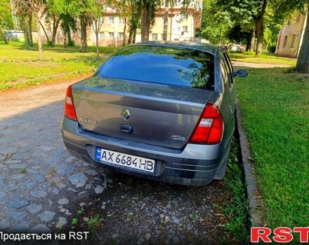 Серый Рено Клио, объемом двигателя 1.4 л и пробегом 230 тыс. км за 2300 $, фото 2 на Automoto.ua