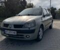 Серый Рено Клио, объемом двигателя 0 л и пробегом 220 тыс. км за 3050 $, фото 3 на Automoto.ua