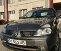 Сірий Рено Кліо, об'ємом двигуна 1.4 л та пробігом 145 тис. км за 1950 $, фото 1 на Automoto.ua