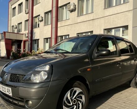 Сірий Рено Кліо, об'ємом двигуна 1.4 л та пробігом 145 тис. км за 1950 $, фото 1 на Automoto.ua