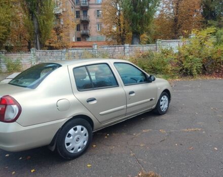 Рено Клио 2006 в Каменское - Днепродзержинск на Automoto.ua Серый Рено Клио, объемом двигателя 1.4 л и пробегом 230 тыс. км за 4100 $, фото 3 на Automoto.ua
