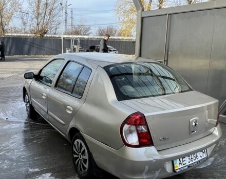 Серый Рено Клио, объемом двигателя 1.4 л и пробегом 236 тыс. км за 1800 $, фото 3 на Automoto.ua