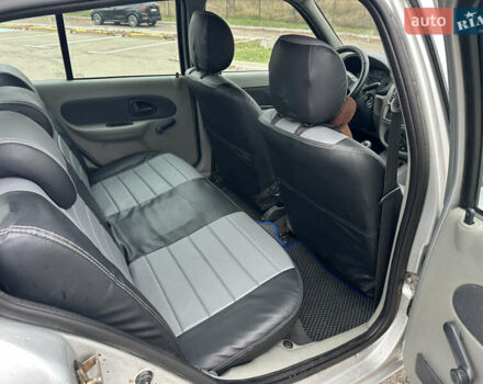 Серый Рено Клио, объемом двигателя 1.4 л и пробегом 301 тыс. км за 2999 $, фото 18 на Automoto.ua